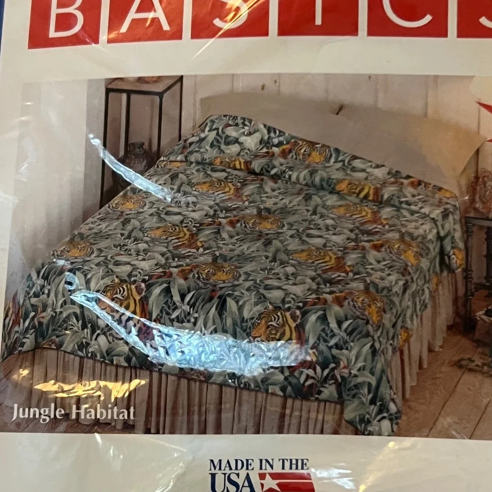 Vintage Basics Jungle Habitat Tiger Print Blanket Twin Full 72x90 Made in USA